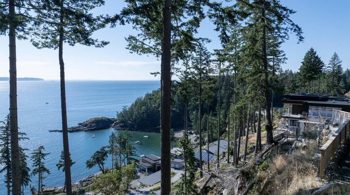 Property Photo: 747 Seymour Bay Drive BC V0N 1G2