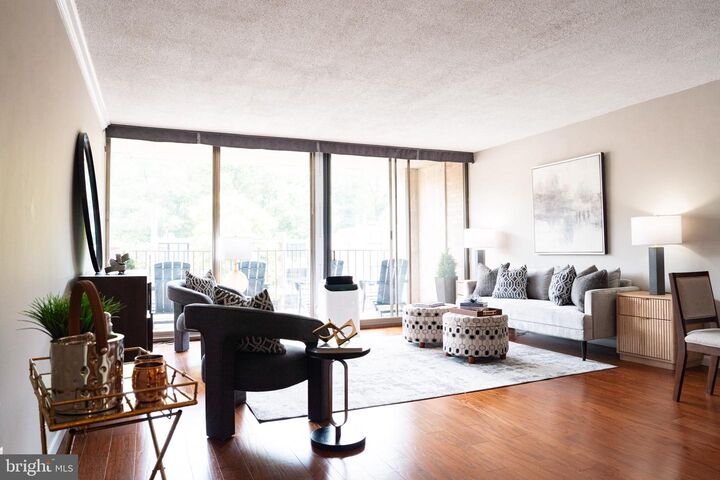 Property Photo: 11400 Washington Plz W 205 VA 20190