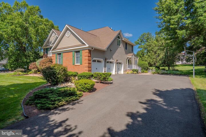 Property Photo:  8 Marian Drive  NJ 08550 