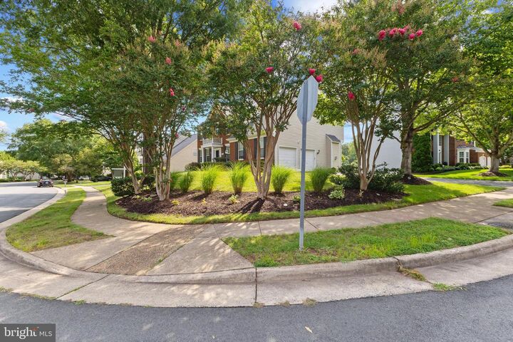 Property Photo:  6000 Lyceum Lane  VA 20112 