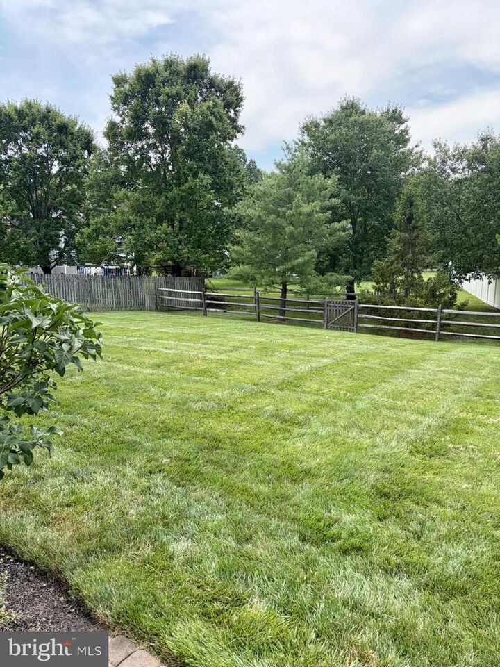 Property Photo:  407 Denow Road  NJ 08534 