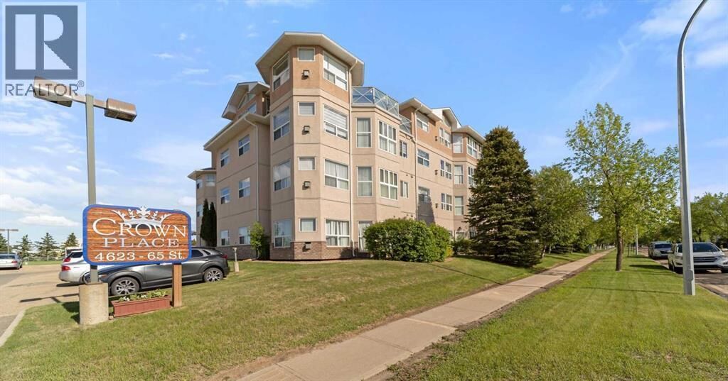 Property Photo:  4623 65 Street  AB T4V 4R1 