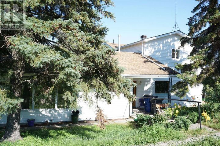 Property Photo: 293 Meridian Avenue ON P0J 1K0