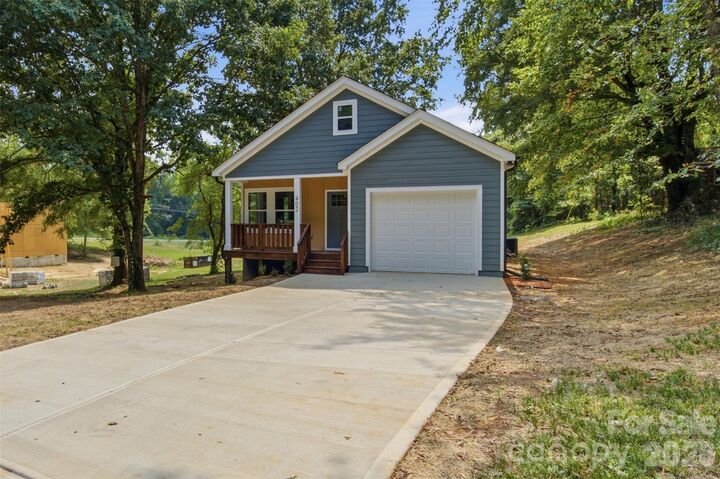Property Photo:  402 Brookwood Avenue  NC 28021 