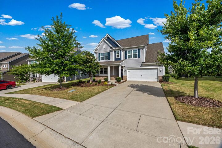 Property Photo:  17712 Terryglass Lane  NC 28278 