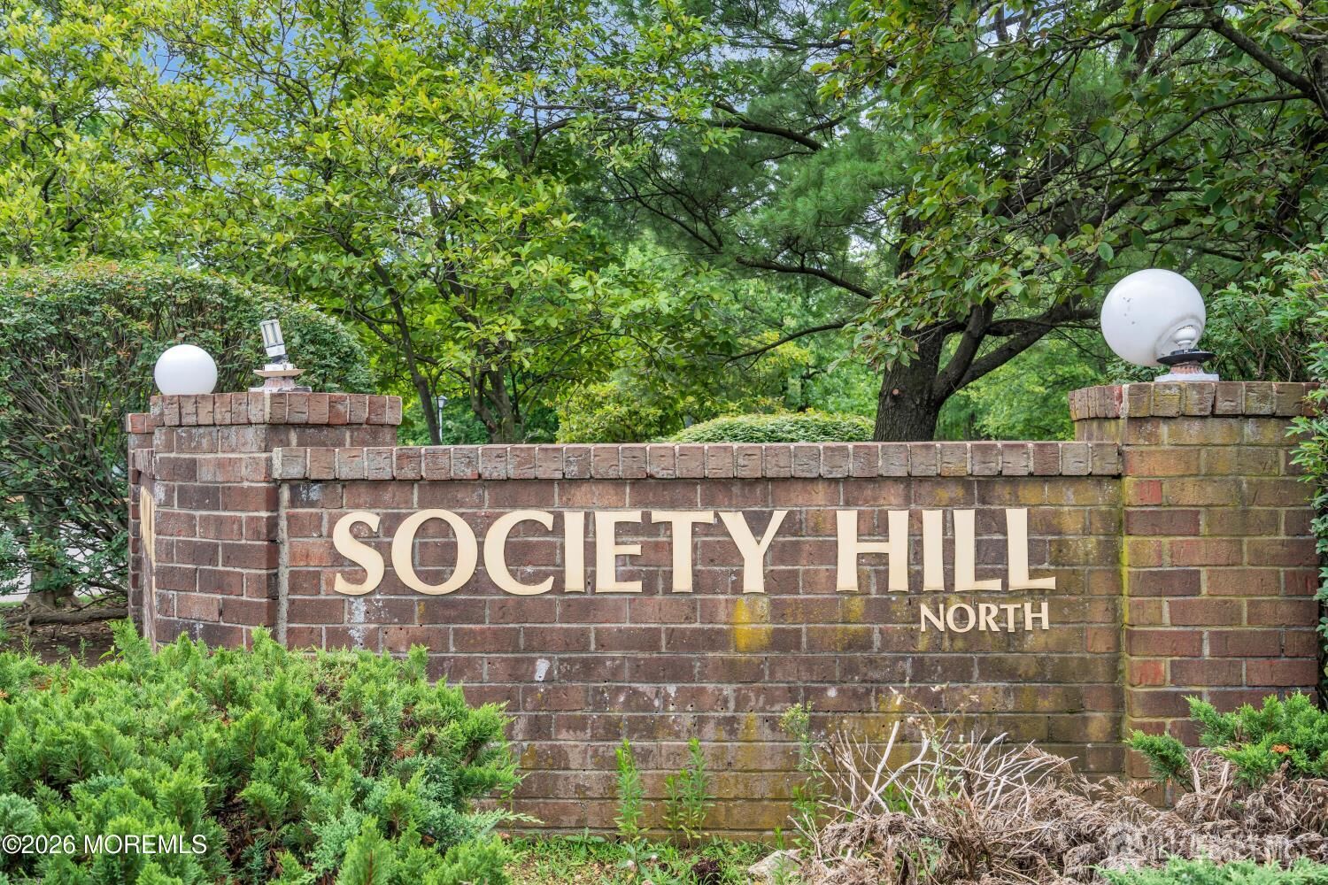 Property Photo:  156 Pennsylvania Way  NJ 08902 