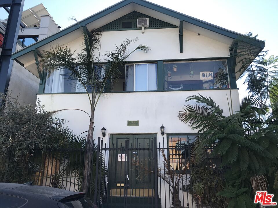 Property Photo:  1307 Innes Pl, Unit A  CA 90291 