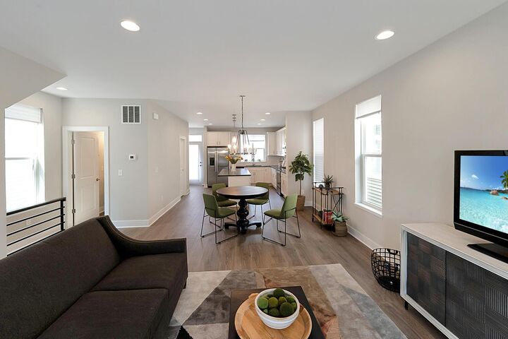 Property Photo:  41 S Hartford Avenue  OH 43222 