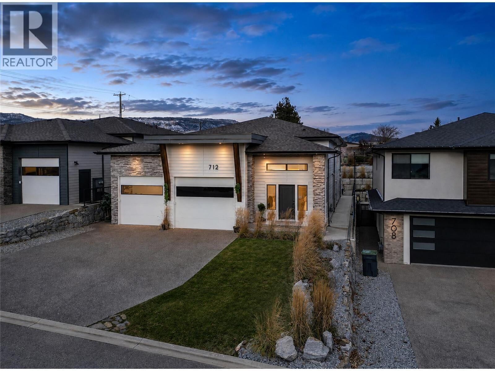 Property Photo: 712 Lake Court BC V1Z 0A3