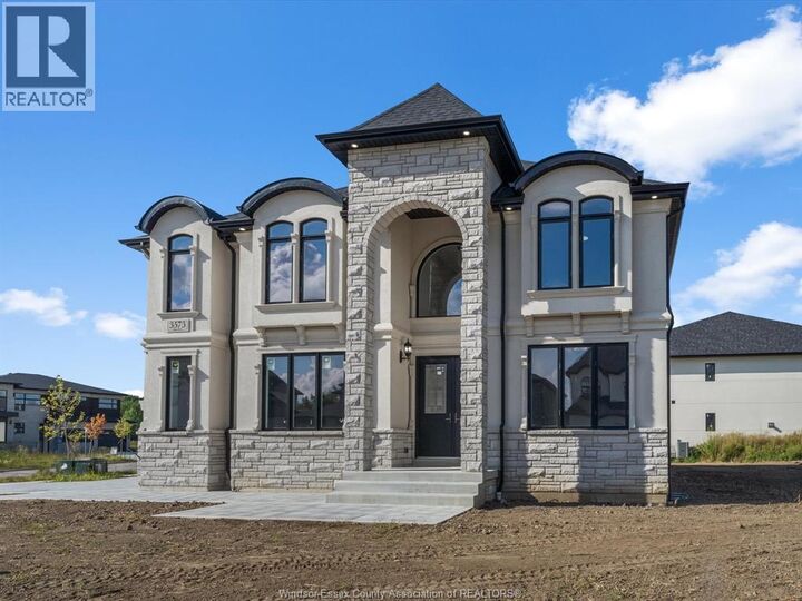 Property Photo: 3573 Fiorina ON N9H 0M9