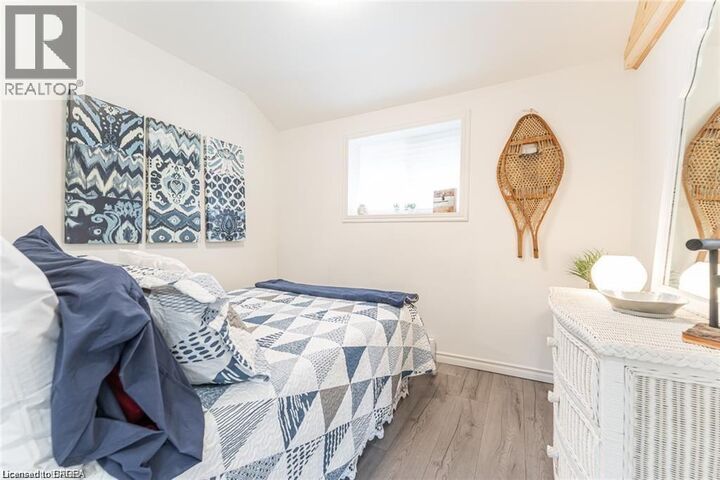 Property Photo: 9296 Beachwood Road ON L9Y 3Z1