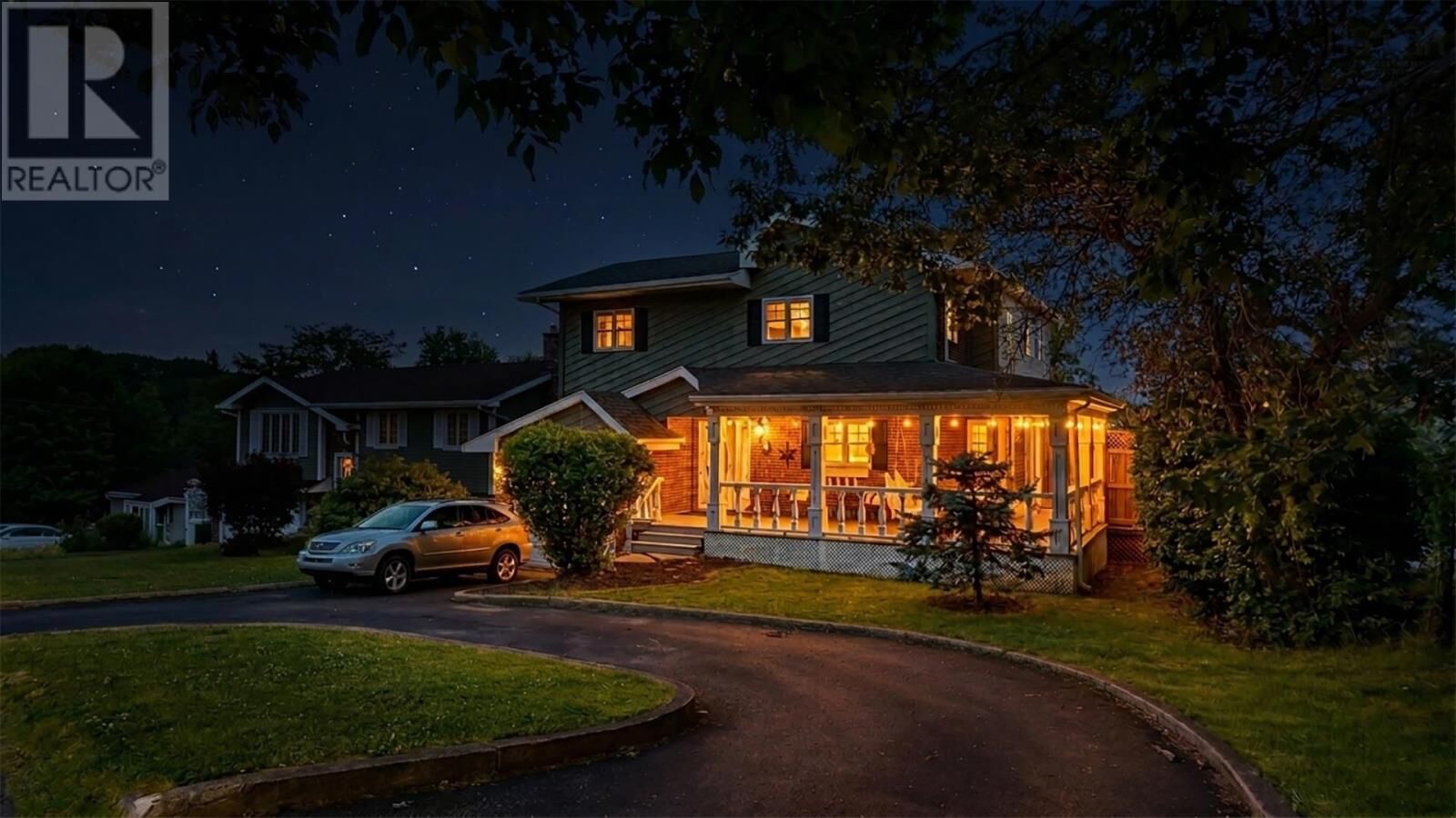 Property Photo:  8 Glen Manor Drive  NS B3A 3S5 