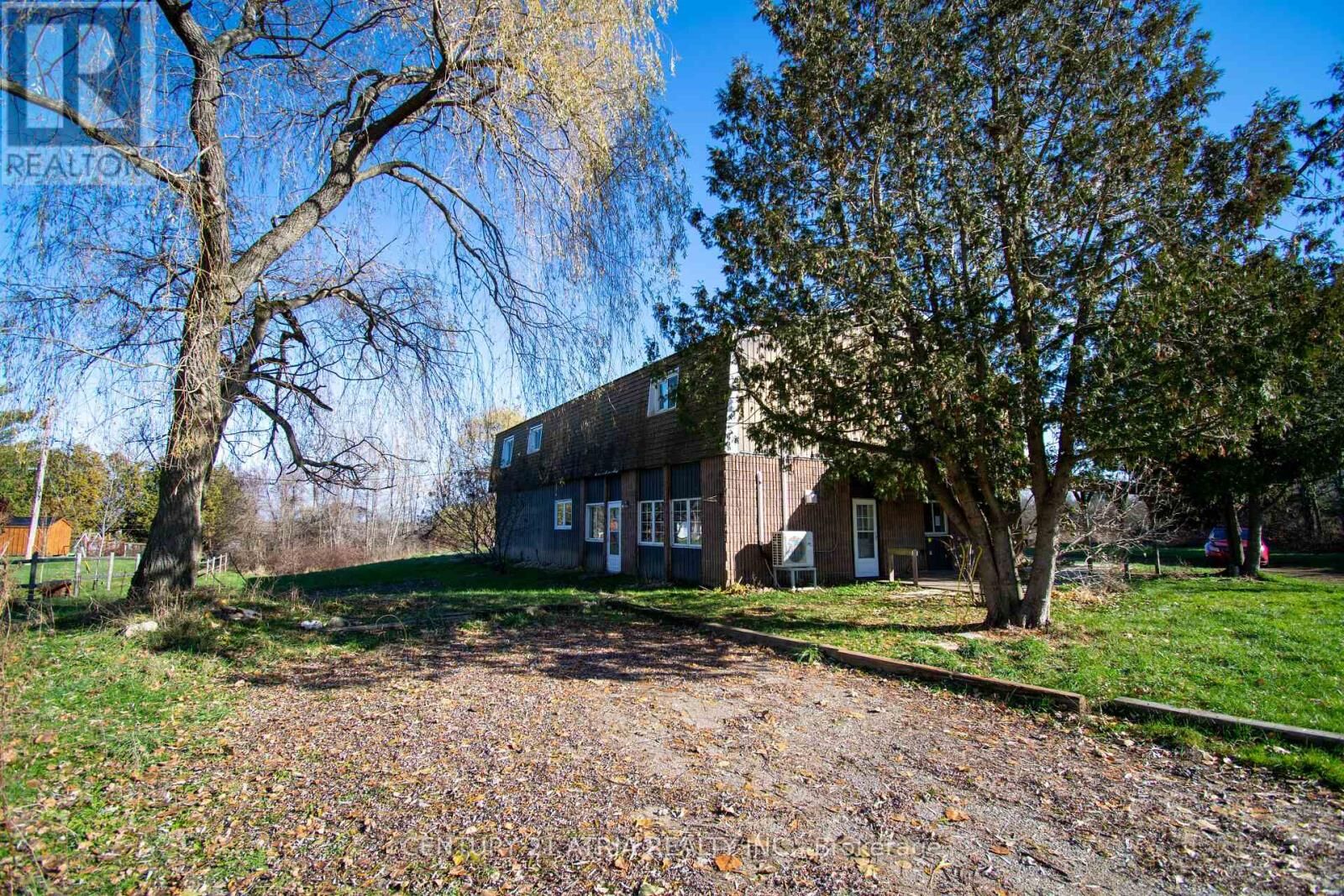 Property Photo: 119 Knapp Street ON K0G 1E0