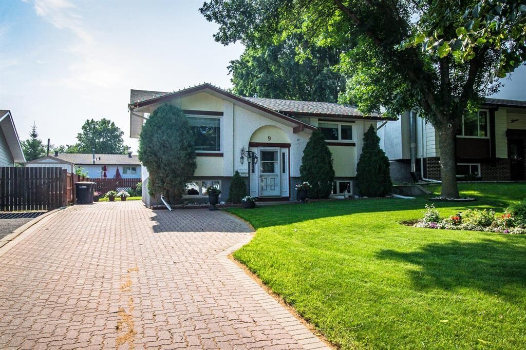 Photo de la propriété:  9 Viscount Crescent  MB R7B 2W5 
