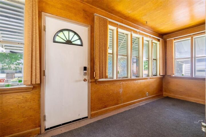 Property Photo: 629 St John's Avenue MB R2W 1J3