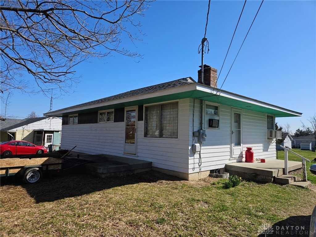 Property Photo:  5280 Hester Road  OH 45056 