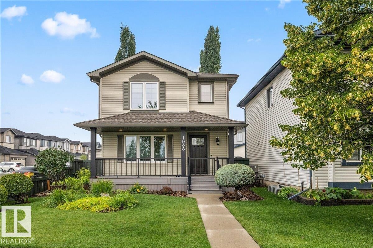 Property Photo:  1086 Grantham Drive NW  AB T5T 0W2 