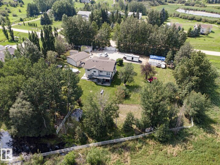 Property Photo: 52318 Rge Road 25 61 AB T7Y 2M3