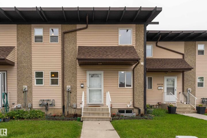 Property Photo:  14624 121 Street NW  AB T5X 1T8 