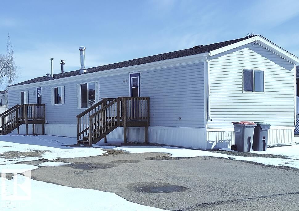 Property Photo:  42 Midland Road  AB T0C 1Z0 