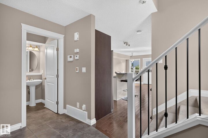 Property Photo:  1107 177 Street SW  AB T6W 1Z9 