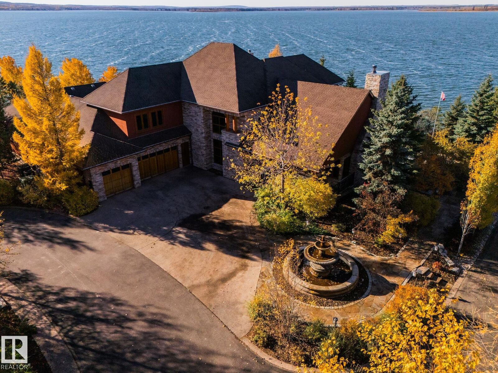 Property Photo: 3 Eagle Drive AB T9N 2J6