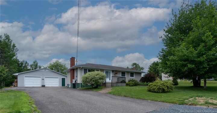 Property Photo:  130 Sunrise Esates Drive  NB E3C 1G6 