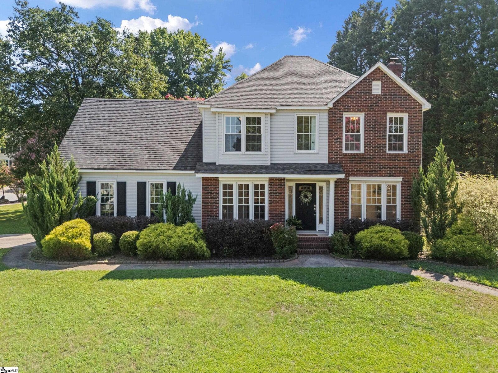 Property Photo:  2 Wieuca Court  SC 29609 
