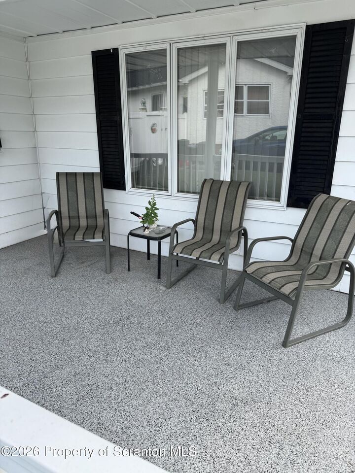 Property Photo:  350 Sussex St R  PA 18518 