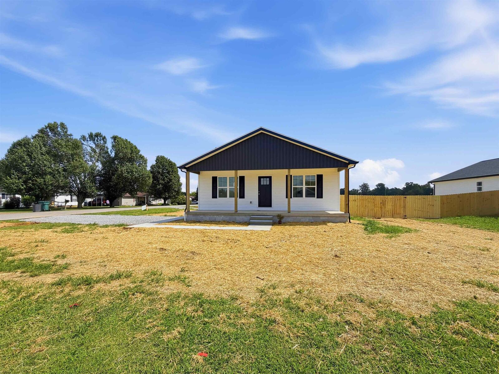 Property Photo: 1436 E Webster KY 42437-0000
