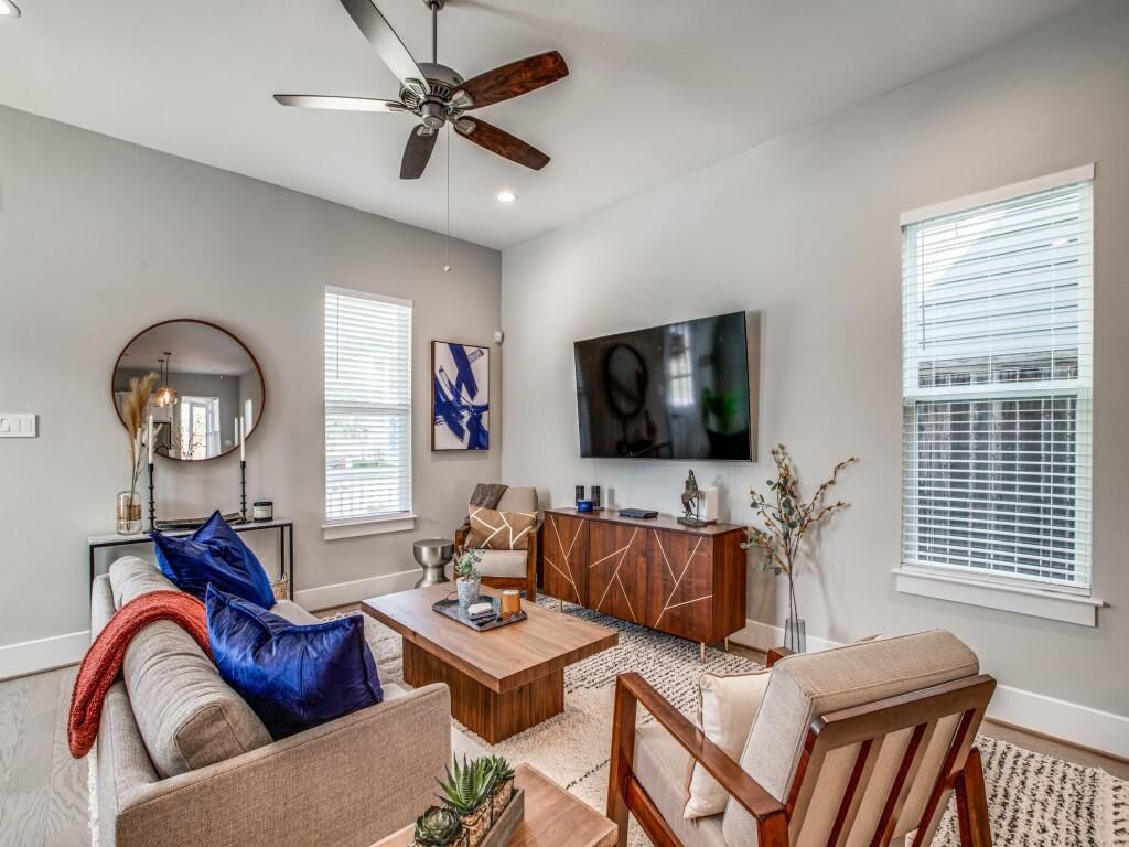 Property Photo:  43 Red Harper Drive  TX 77389 