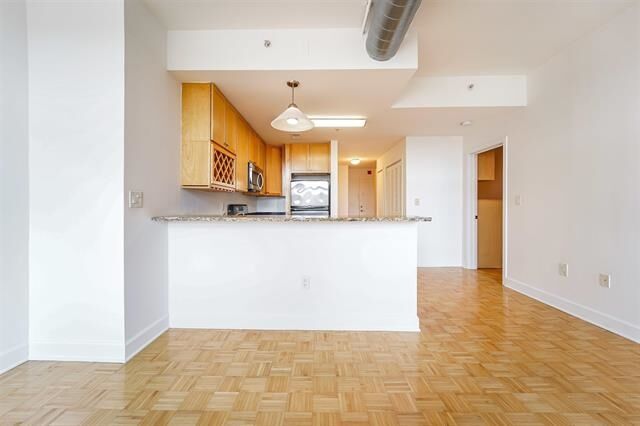 Property Photo:  610 Newark St 4C  NJ 07030 