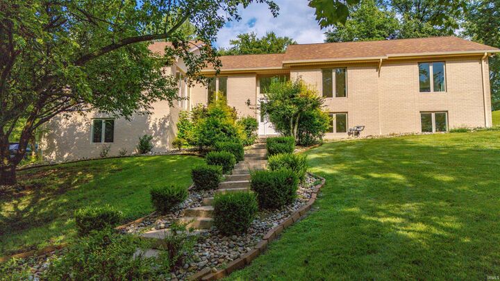 Property Photo: 6755 Old Stonehouse Drive IN 47630