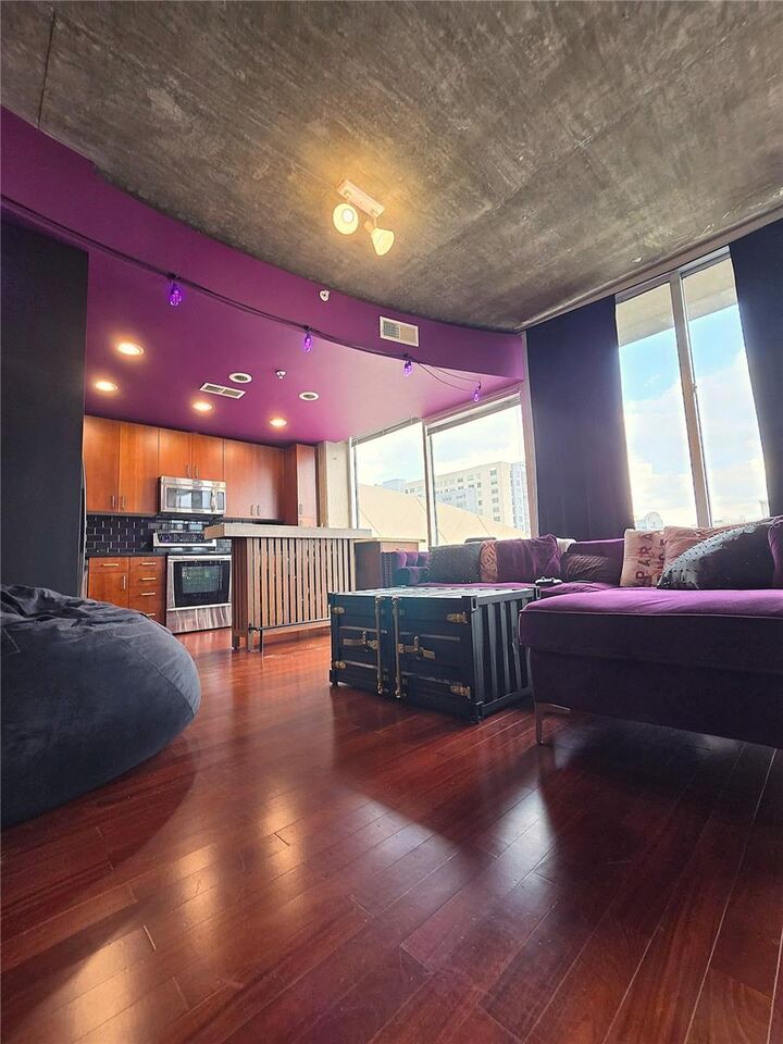 Property Photo:  155 S Court Avenue 1009  FL 32801 