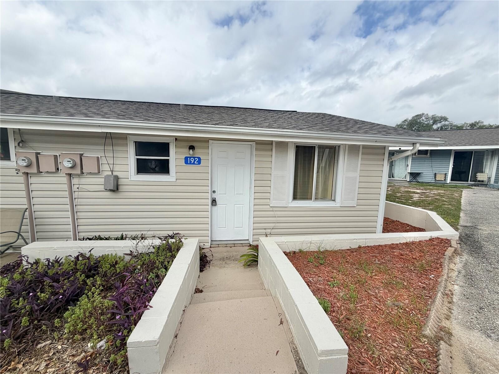 Property Photo: 10301 US Highway 27 192 FL 34711