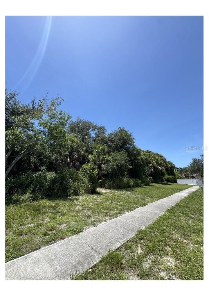 Property Photo: Lots 41-42 Indiana Avenue FL 34275