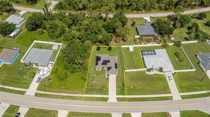 Property Photo:  2555 Atwater Drive  FL 34288 