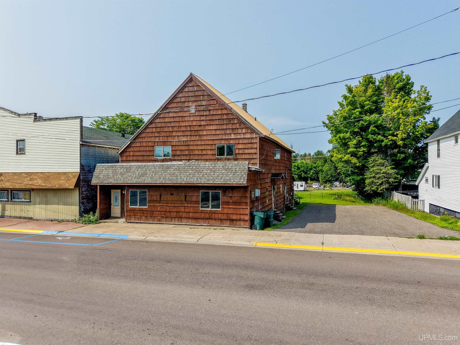 Property Photo: 137 Lake Linden Avenue MI 49913