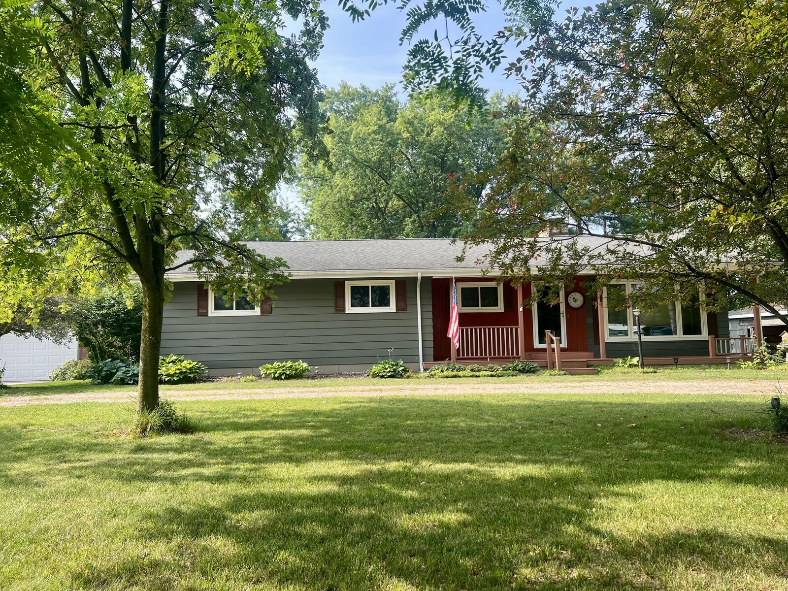 Property Photo: 15747 Coral Road MI 49322