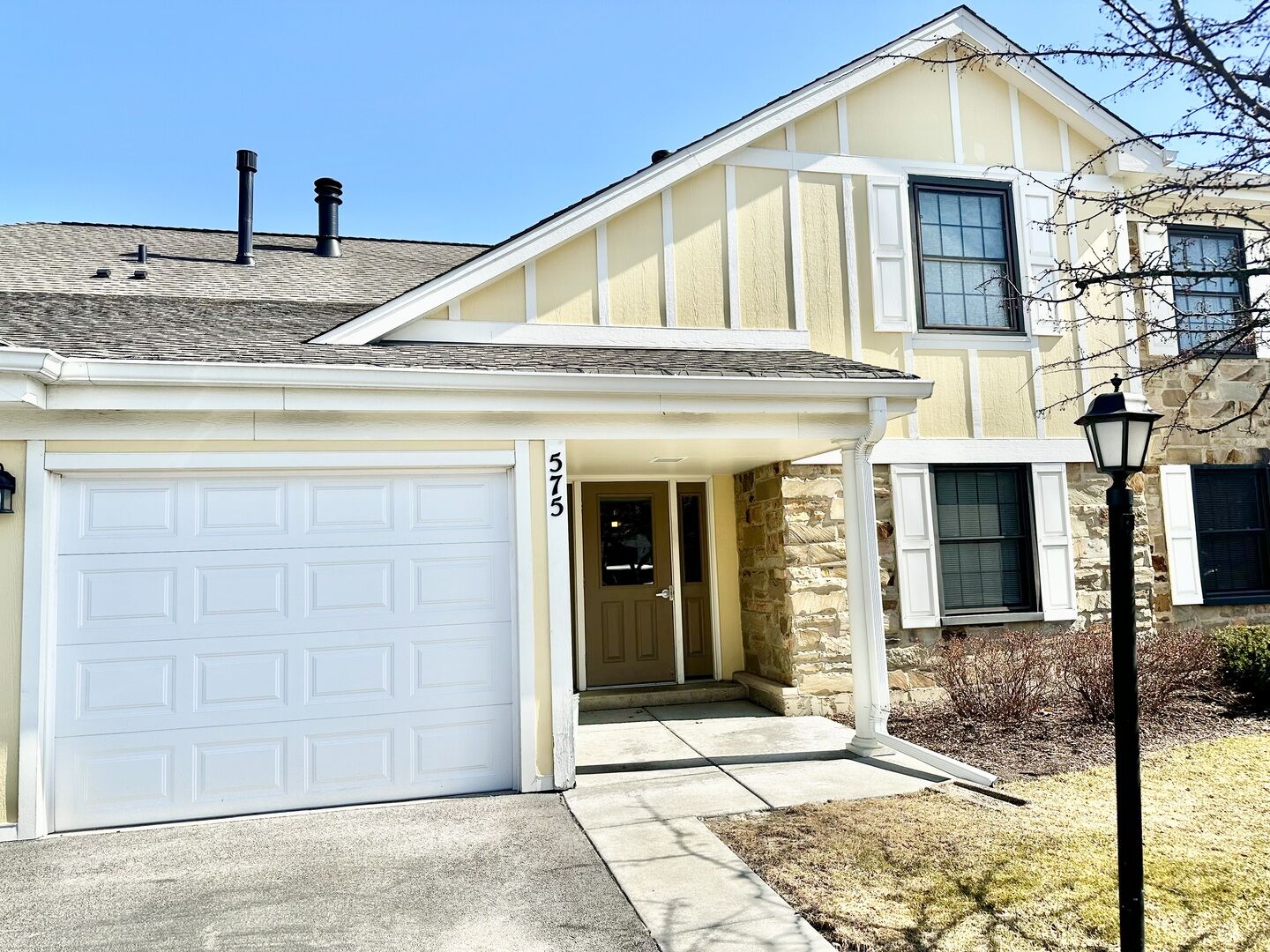Property Photo:  575 Greystone Lane A2  IL 60090 