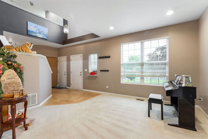 Property Photo: 3809 Saratoga Drive IL 60435