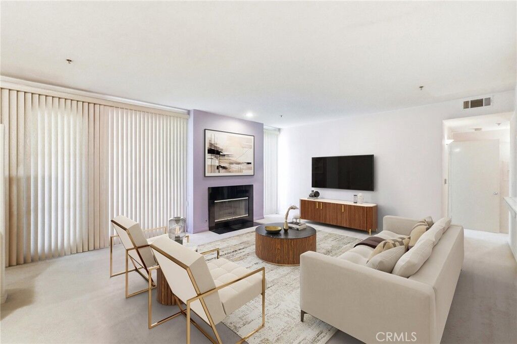 Property Photo: 5350 White Oak Avenue 212 CA 91316