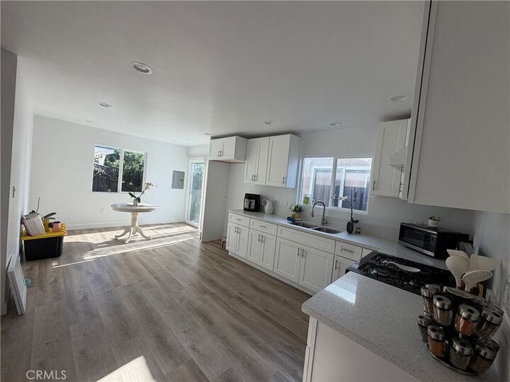 Property Photo:  1621 S Diamond  CA 92704 