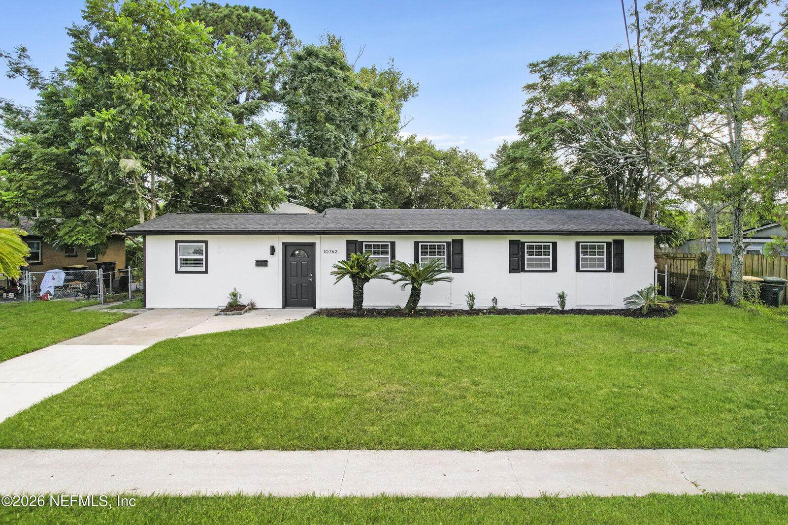 Property Photo: 10762 Dulawan Drive FL 32246