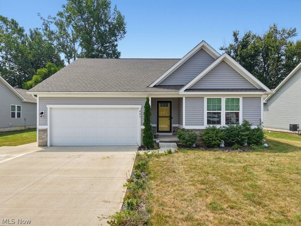 Property Photo:  441 Community Lane  OH 44077 