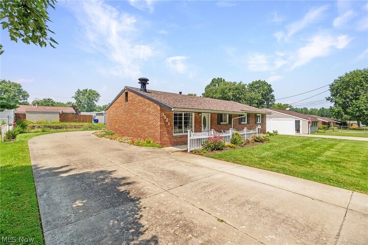 Property Photo: 3521 Lawndale Drive OH 44240