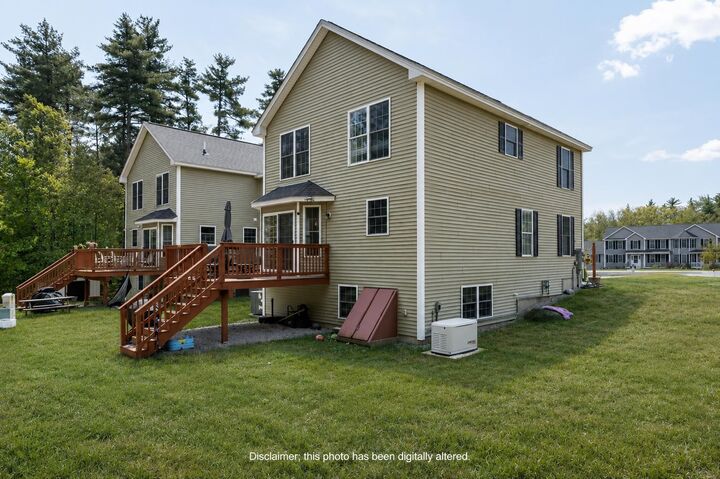Property Photo: 14 Kettle Lane NH 03070