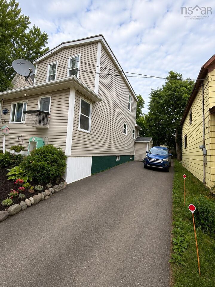 Property Photo: 376 Townsend Street NS B1P 5G4