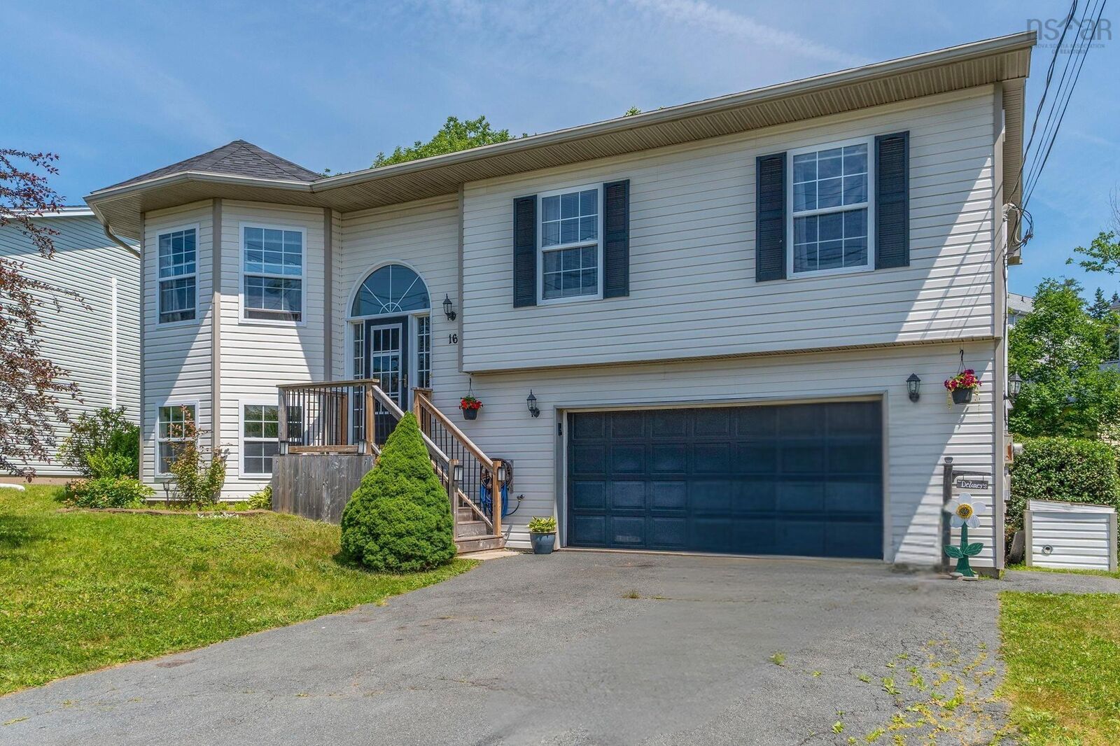 Property Photo:  16 Quindora Crescent  NS B2W 6G3 