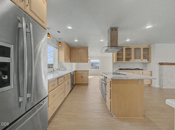 Property Photo:  605 Hillside Avenue  OR 97601 